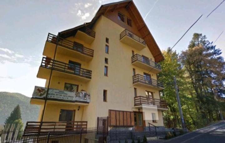 Apartament Aosta Central Sinaia Apartman Kültér fotó